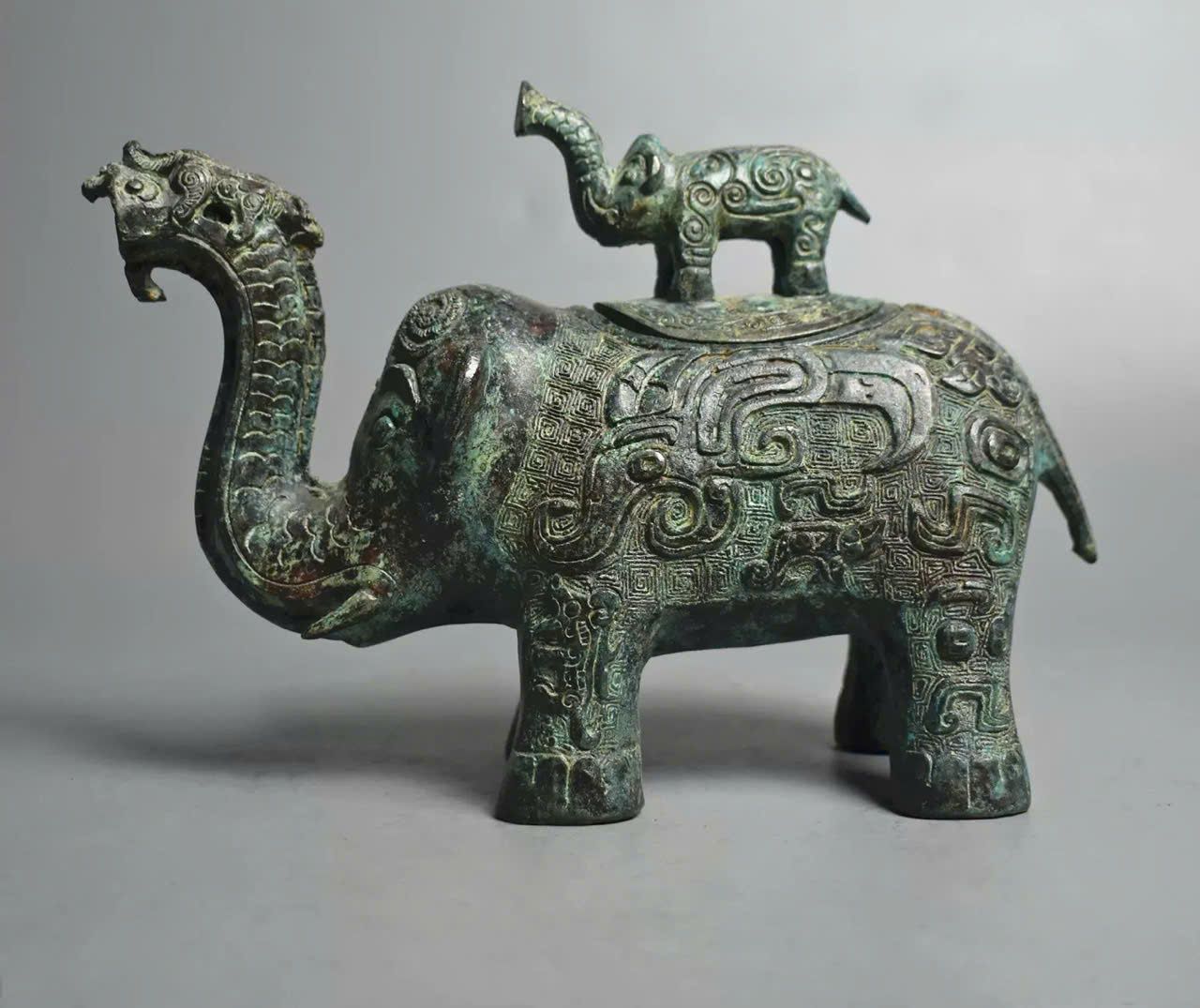  Bình đồng hình voi xưa BKMECN-9352 