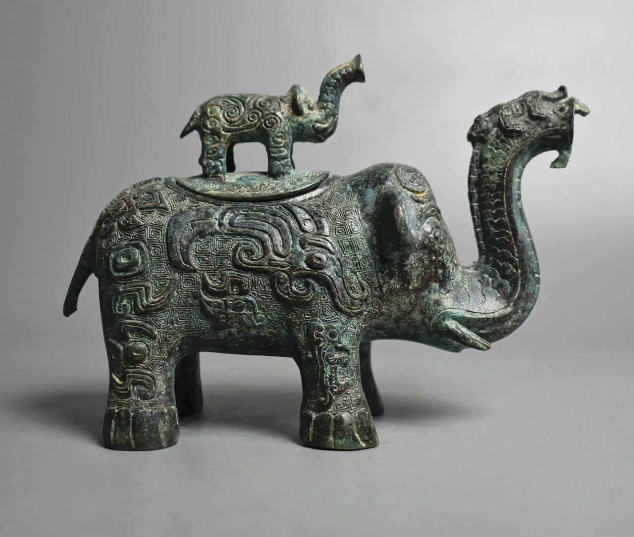  Bình đồng hình voi xưa BKMECN-9352 