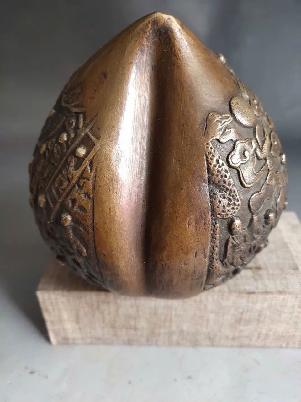  Quả đào sưu tầm đồng BKMECN-9358 