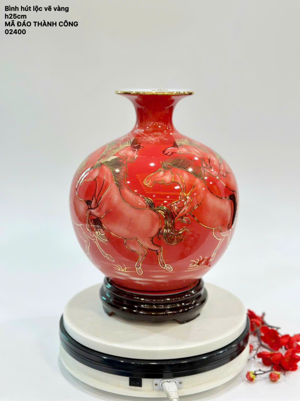  Bình hút lộc vẽ vàng Mã Đáo Thành Công màu đỏ BKCECN-9391 