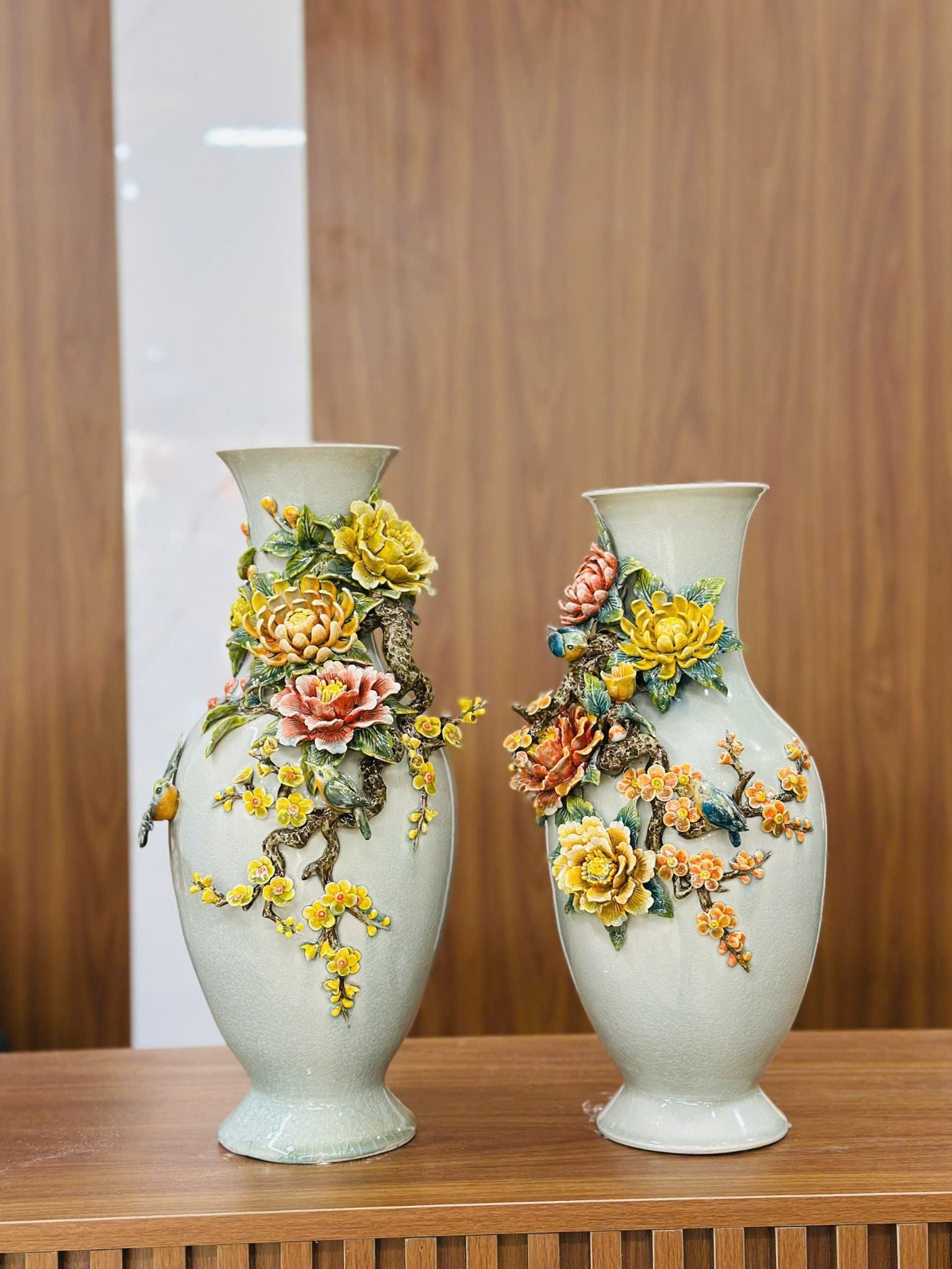  Bình gốm đắp nổi hoa Đào BKCECN-9392 