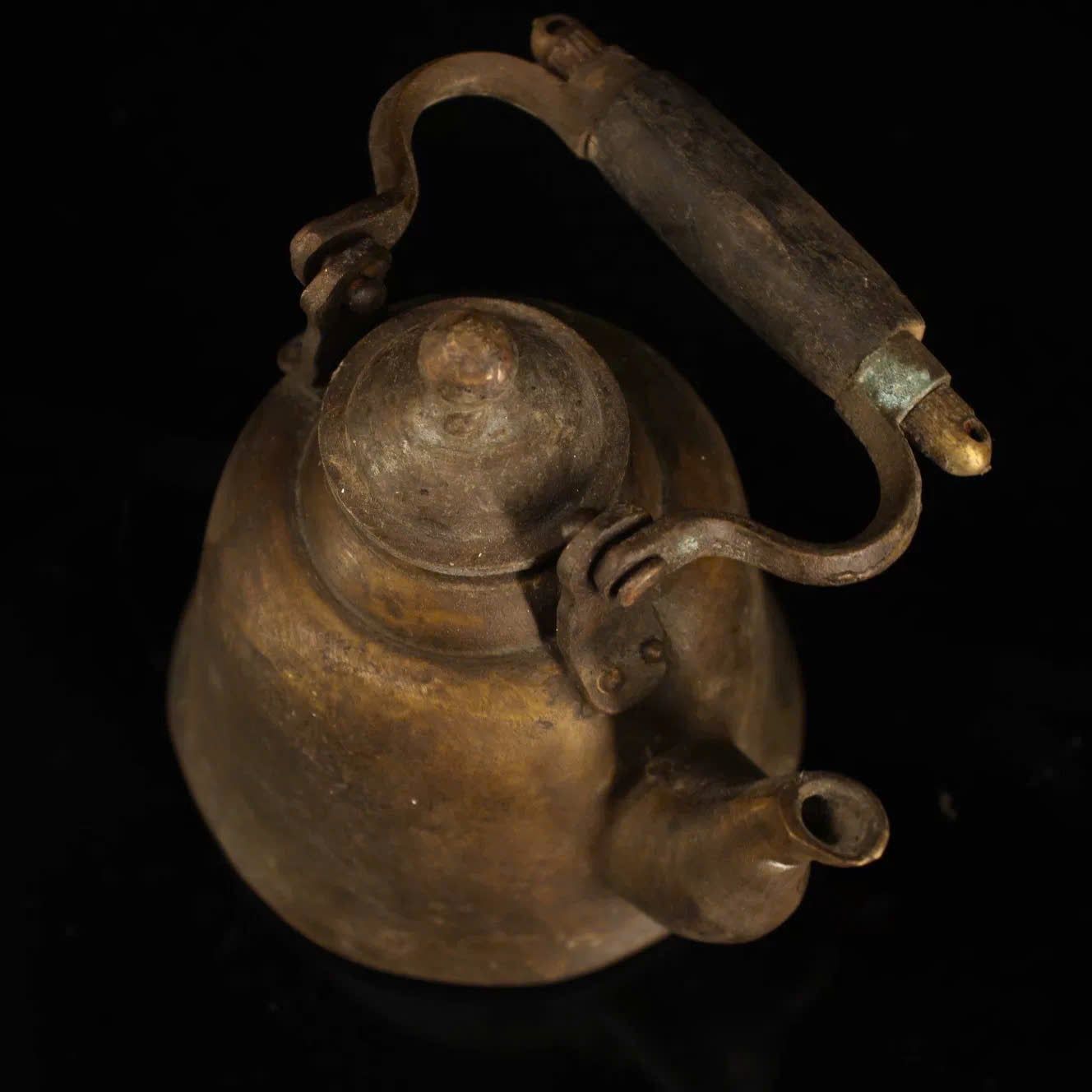  Ấm đồng cổ sưu tầm BKMECN-9265 