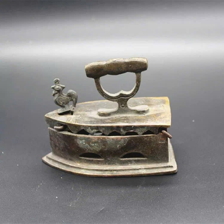  Bàn là Con Gà bằng đồng hàng xưa sưu tầm BKMECN-9271 