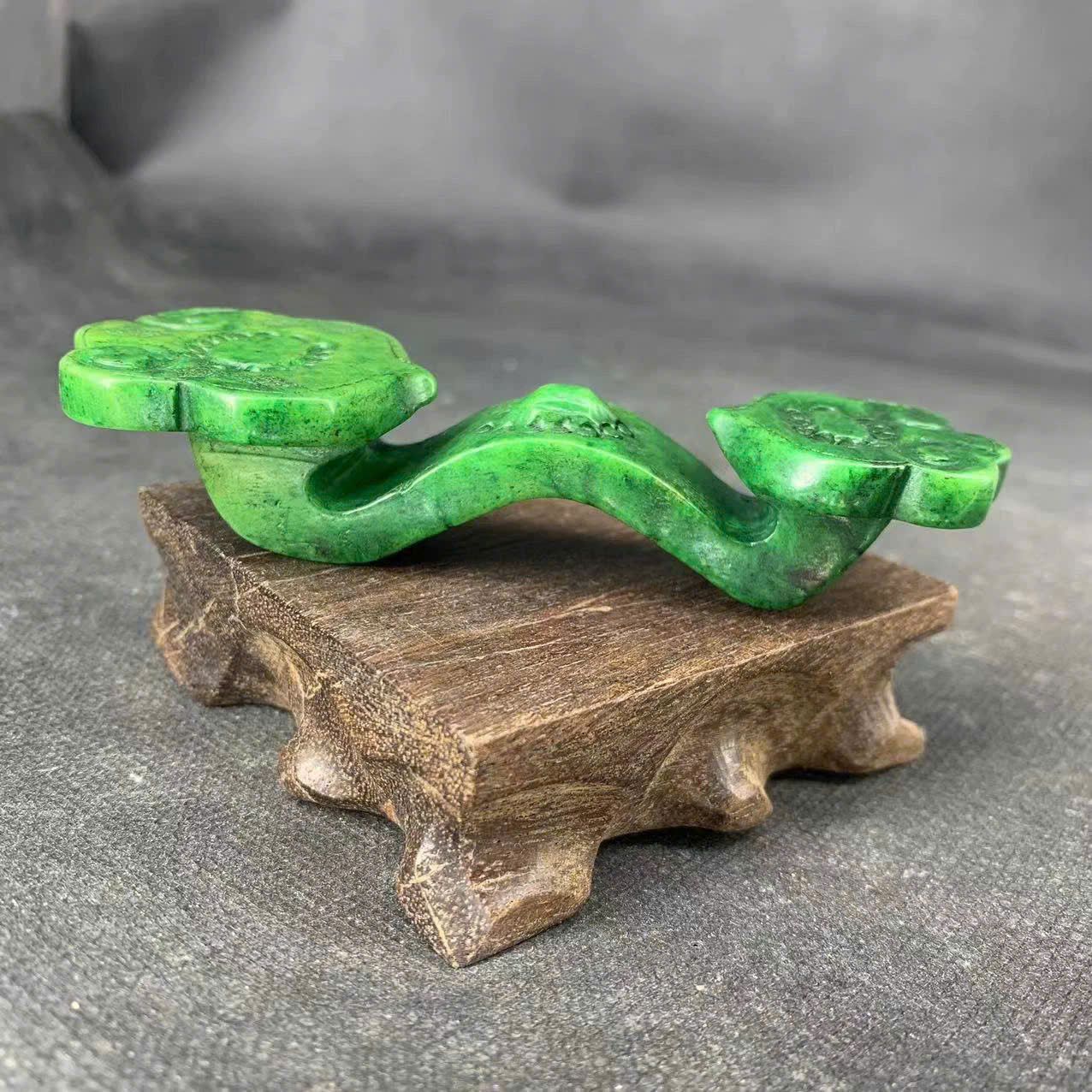  Gậy Như Ý ngọc bích nguyên khối thấu quang BKSTCN-9376 