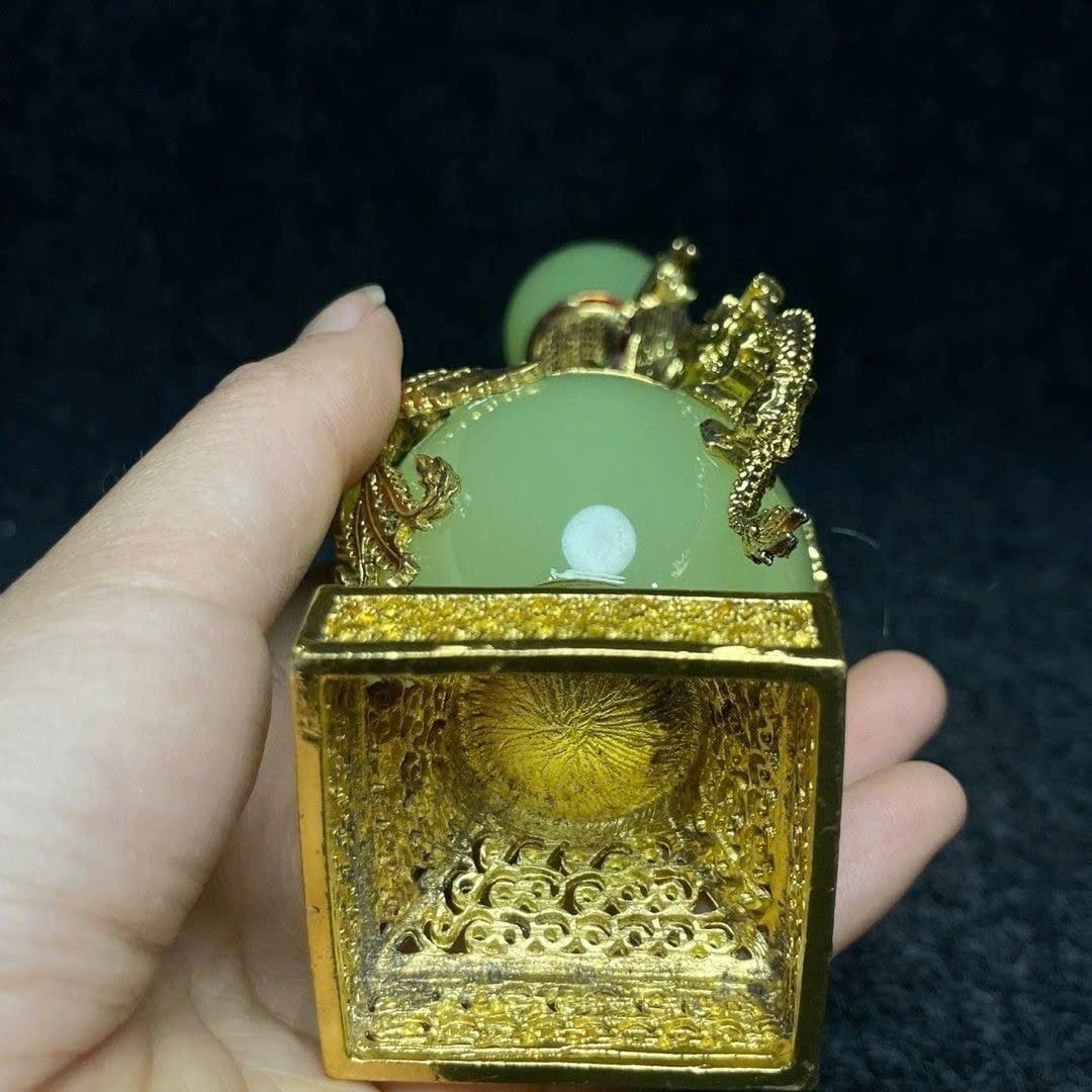  Bình ngọc sưu tầm ngọc cũ BKMECN-9372 