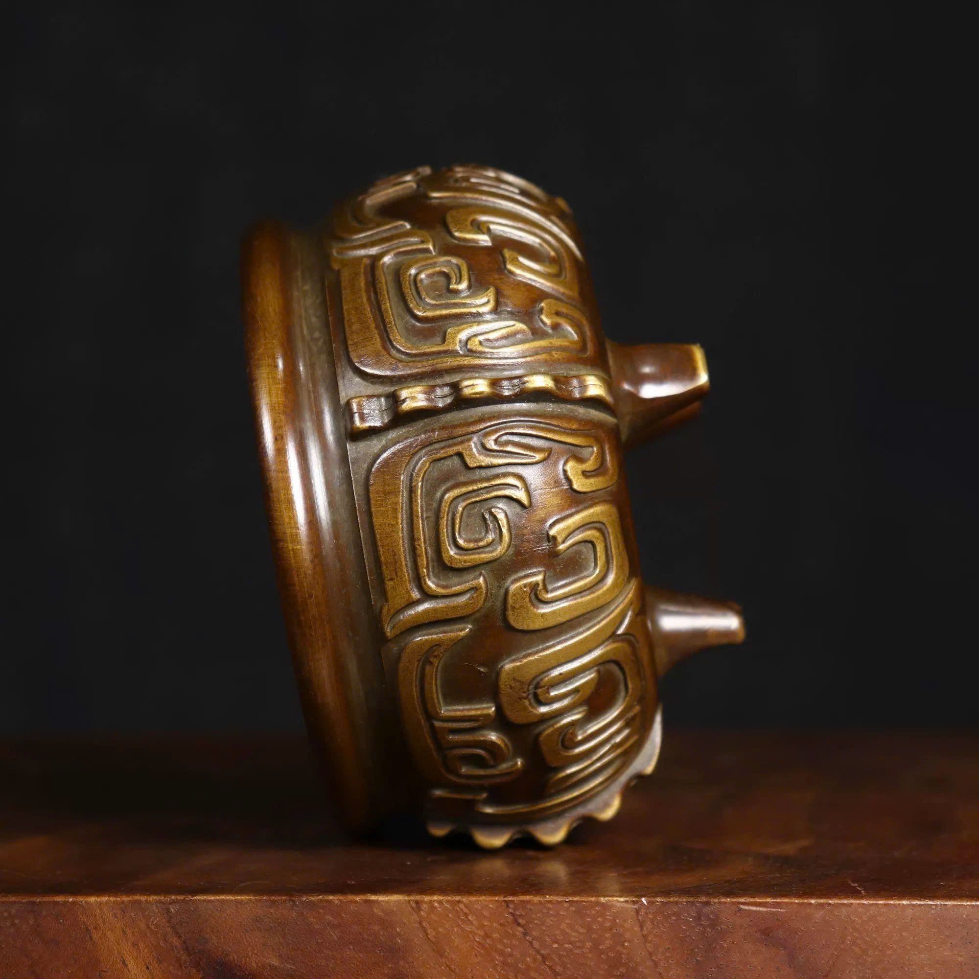  Lư trầm cổ bằng đồng cũ sưu tầm BKMECN-9415 