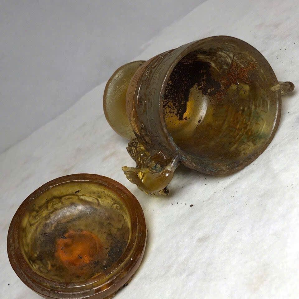  Chiếc cốc ngọc Lưu Ly cổ xưa sưu tầm BKSTCN-9386 