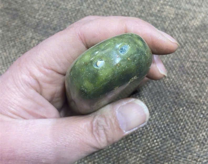  Khối đá hình Quan Âm Bồ Tát ngọc sưu tầm BKSTCN-9398 