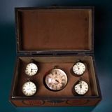  Đồng Hồ Pha Lê Cổ Châu Âu Hàng Xưa Sưu Tầm BKSTCN-9437 