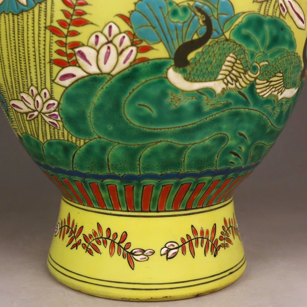  Bình Sen Hạc Men Màu Vẽ Tay Thủ Công BKCECN-9463 