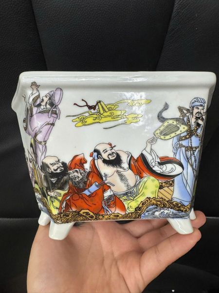  Chậu Cây vẽ họa tiết Bát Tiên Quá Hải BKCECN-9543 