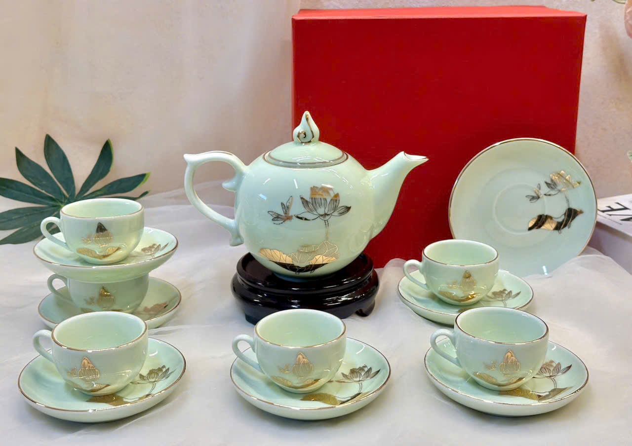  Bộ ấm chén men ngọc dung tích 500ml BKCECN-9546 