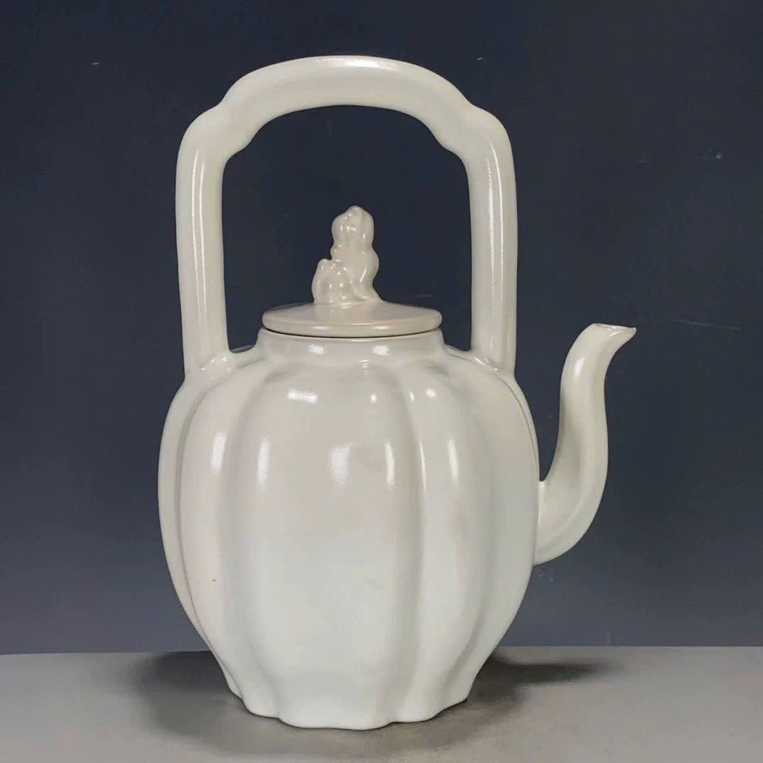  Bình trà sứ bổ múi sưu tầm BKCECN-9666 