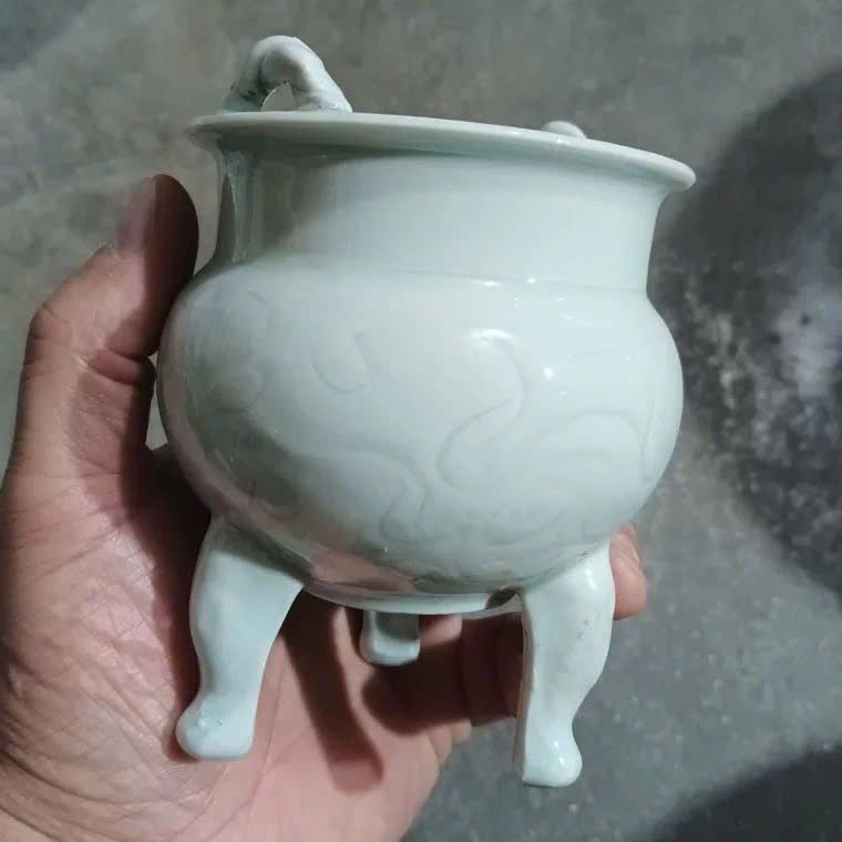  Lư ba chân sưu tầm BKCECN-9691 