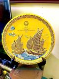  Đĩa cảnh “Thuận Buồm Xuôi Gió” gốm sứ Bát Tràng BKCECN-9724 