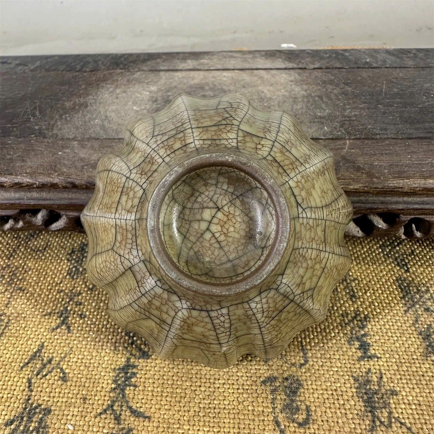  Bát hoa gốm men rạn xưa sưu tầm BKCECN-9739 