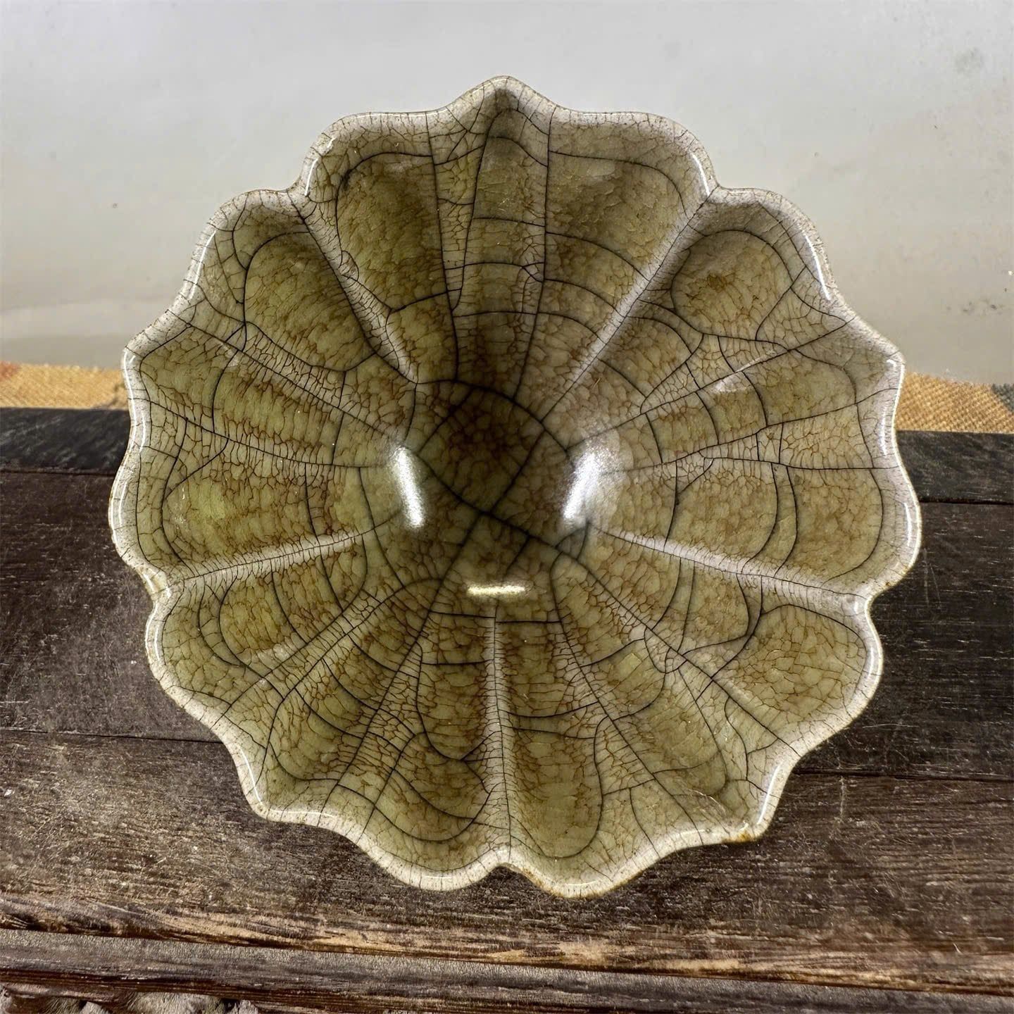  Bát hoa gốm men rạn xưa sưu tầm BKCECN-9739 