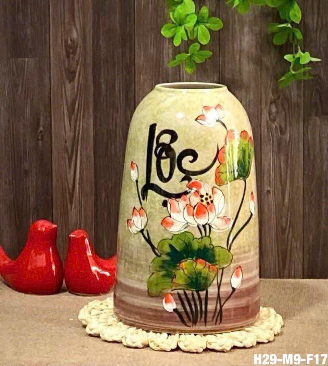  Bình gốm cắm hoa dáng chuông Bát Tràng họa tiết hoa sen BKCECN-10166 