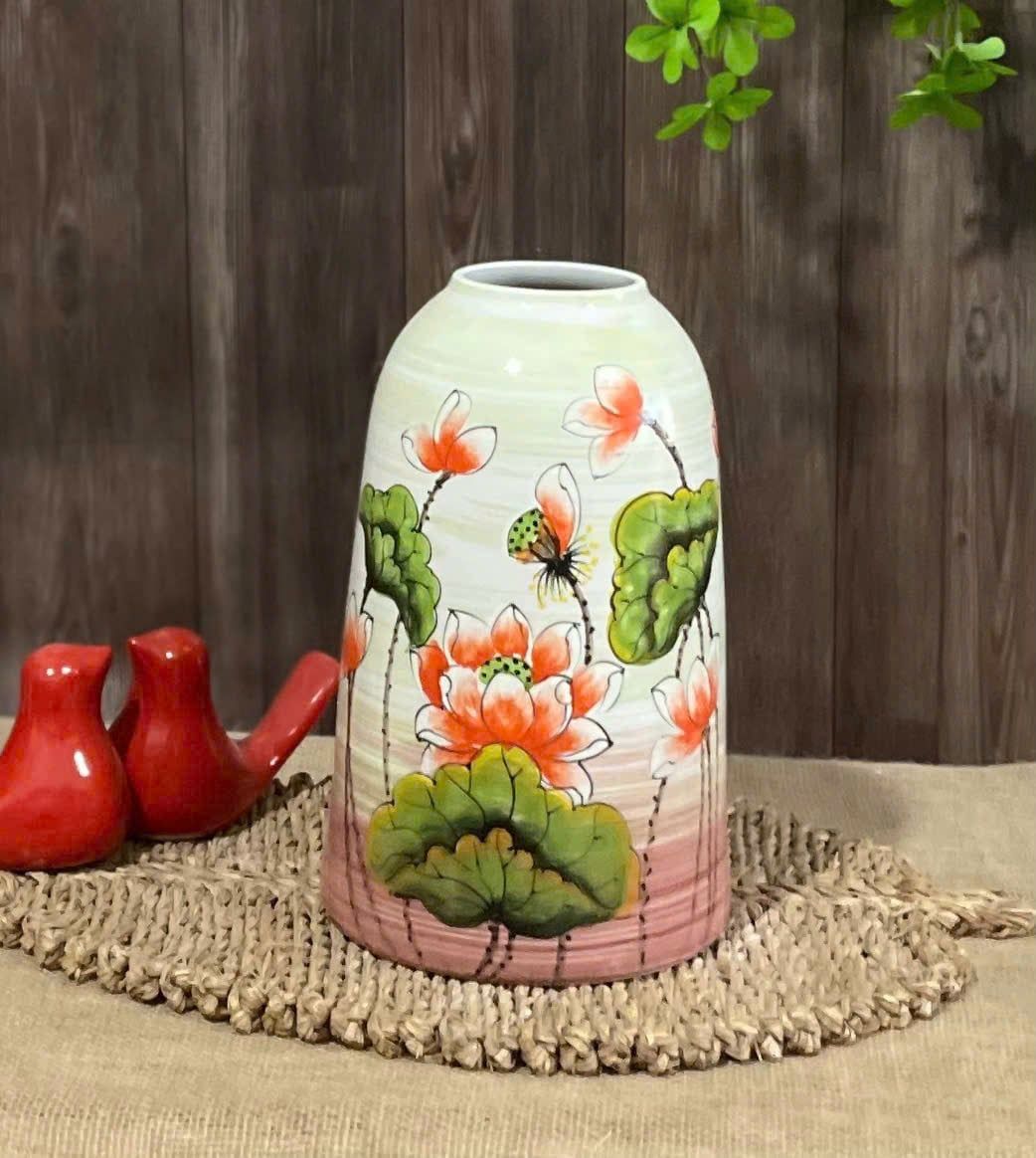  Lọ cắm hoa dáng chuông Bát Tràng họa tiết hoa sen BKCECN-10176 
