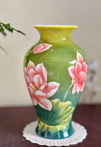  Bình gốm trang trí hình hoa sen gốm sứ Bát Tràng BKCECN-9832 