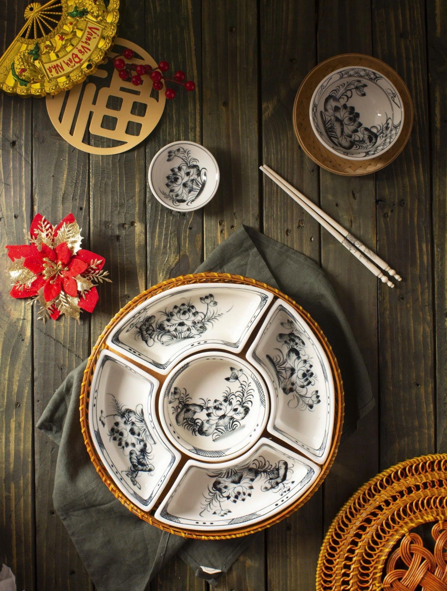  Khay đựng bánh kẹo Tết BKCECN-9774 