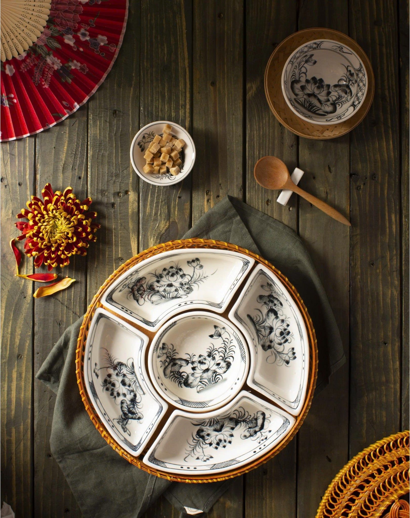  Khay đựng bánh kẹo Tết BKCECN-9774 