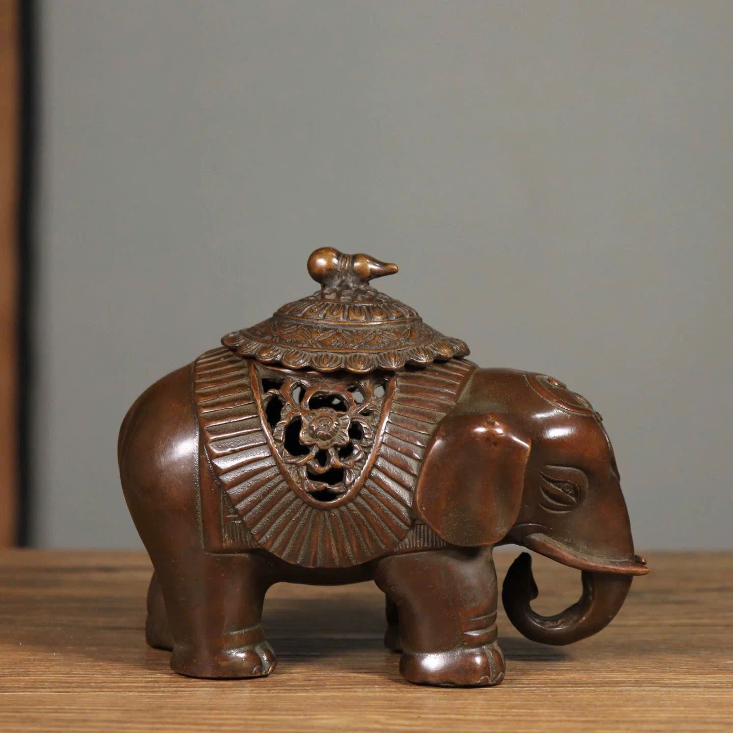  Lư trầm hình Voi decor BKMECN-9612 