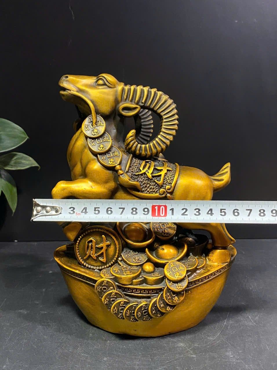  Sơn Dương vàng bằng đồng BKMECN-9654 