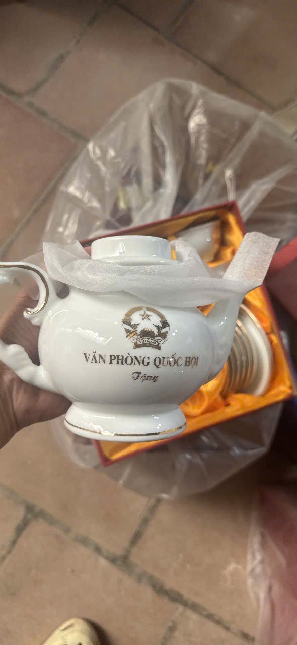  Bộ ấm chén in chữ Văn phòng Quốc hội gốm sứ Bát Tràng BKCECN-10065 