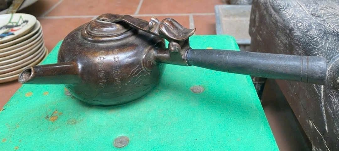  Ấm đồng đỏ cũ chạm tích Tam Đa Phúc Lộc Thọ BKMECN-9677 