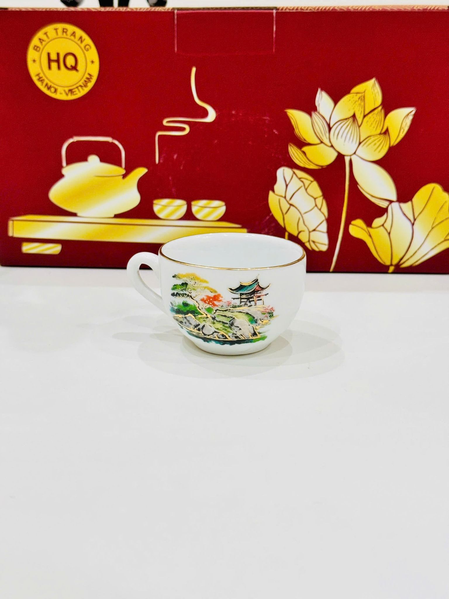  Bộ ấm chén Quả Hồng sơn thủy màu vàng kim BKCECN-10161 