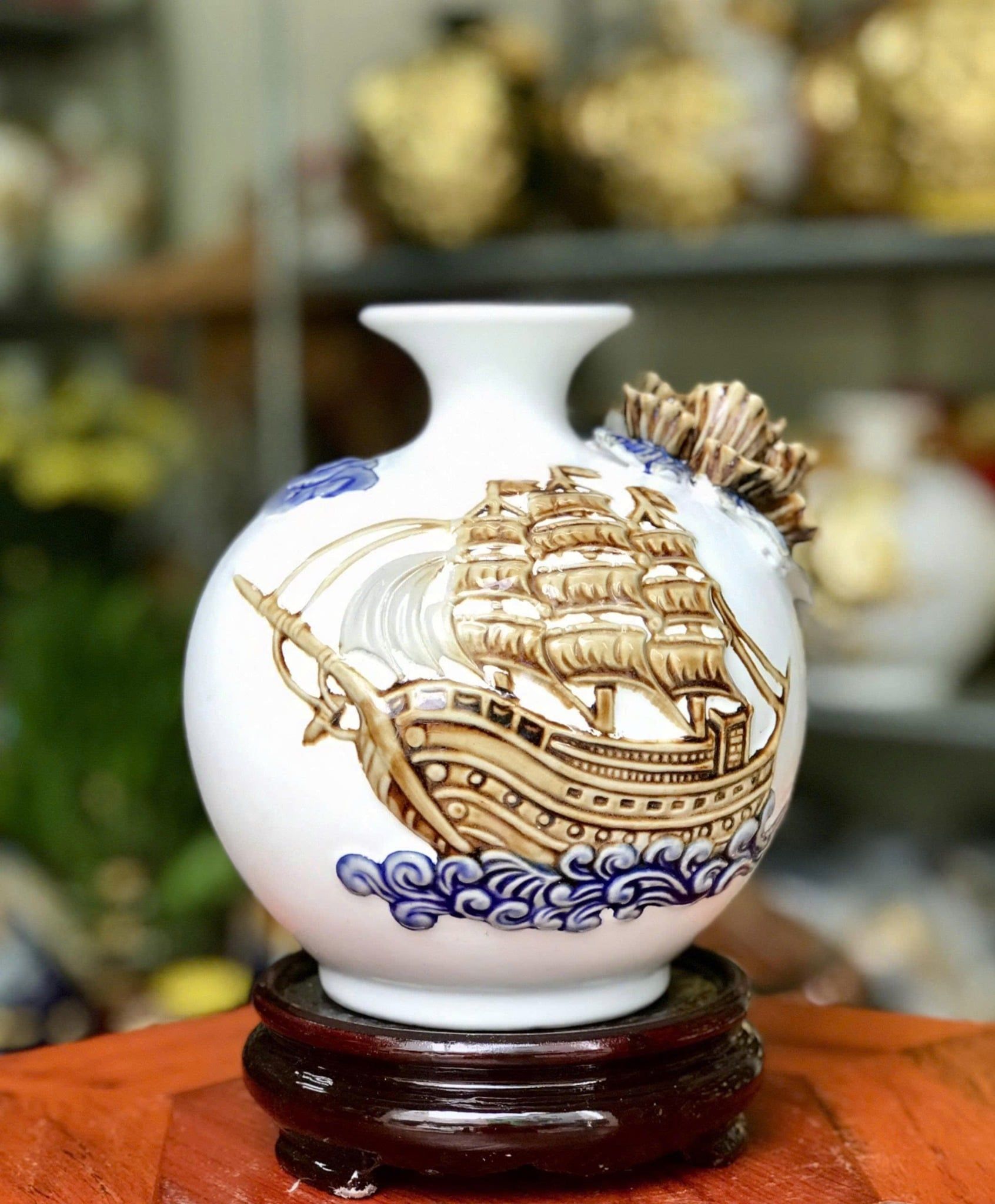  Bình Hút Lộc “Thuận Buồm Xuôi Gió” đắp nổi hoa men màu Bát Tràng  BKCECN-10153 