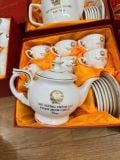  Bộ ấm trà in Văn phòng Chủ tịch nước vẽ vàng Bát Tràng BKCECN-10189 