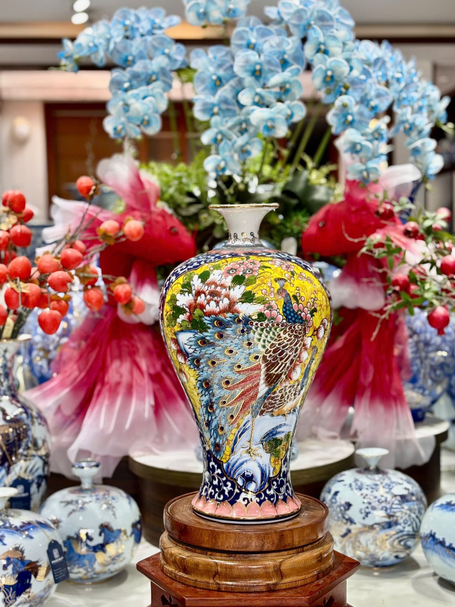  Bảo bình Bát Tràng vẽ vàng cao cấp trang trí Tết BKCECN-10201 