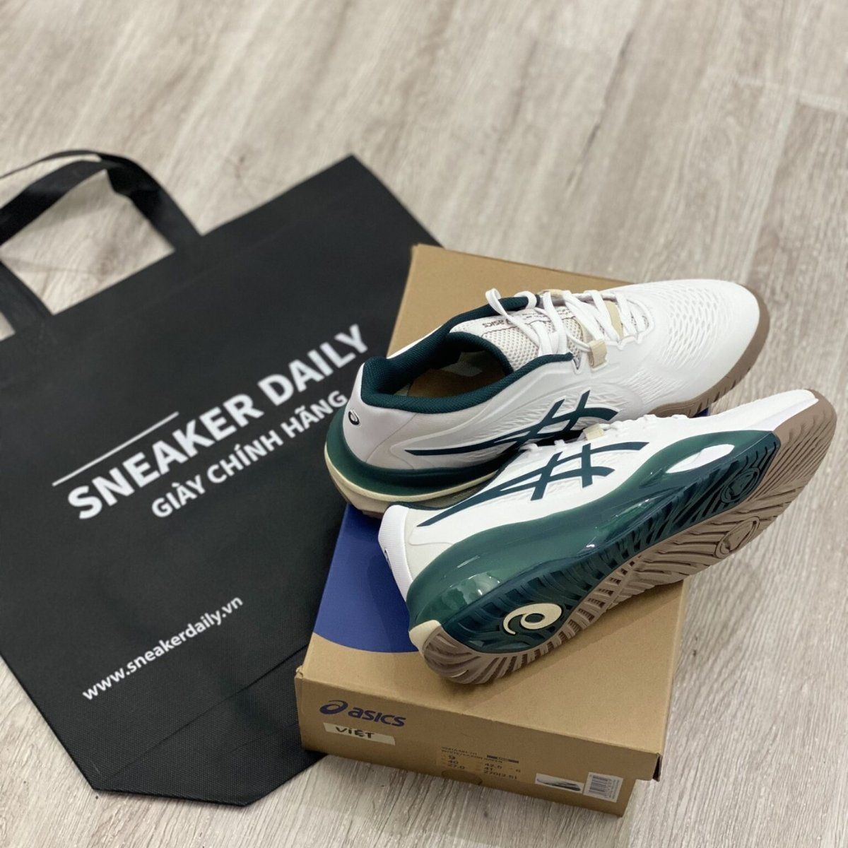  Giày Asics Gel-Resolution X ‘Saxon Green’ 1041A481-111 