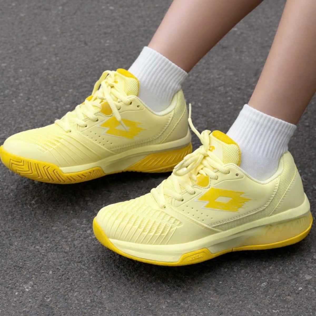  Giày Lotto Raptor 300 'Yellow' LOTTE260302Y 