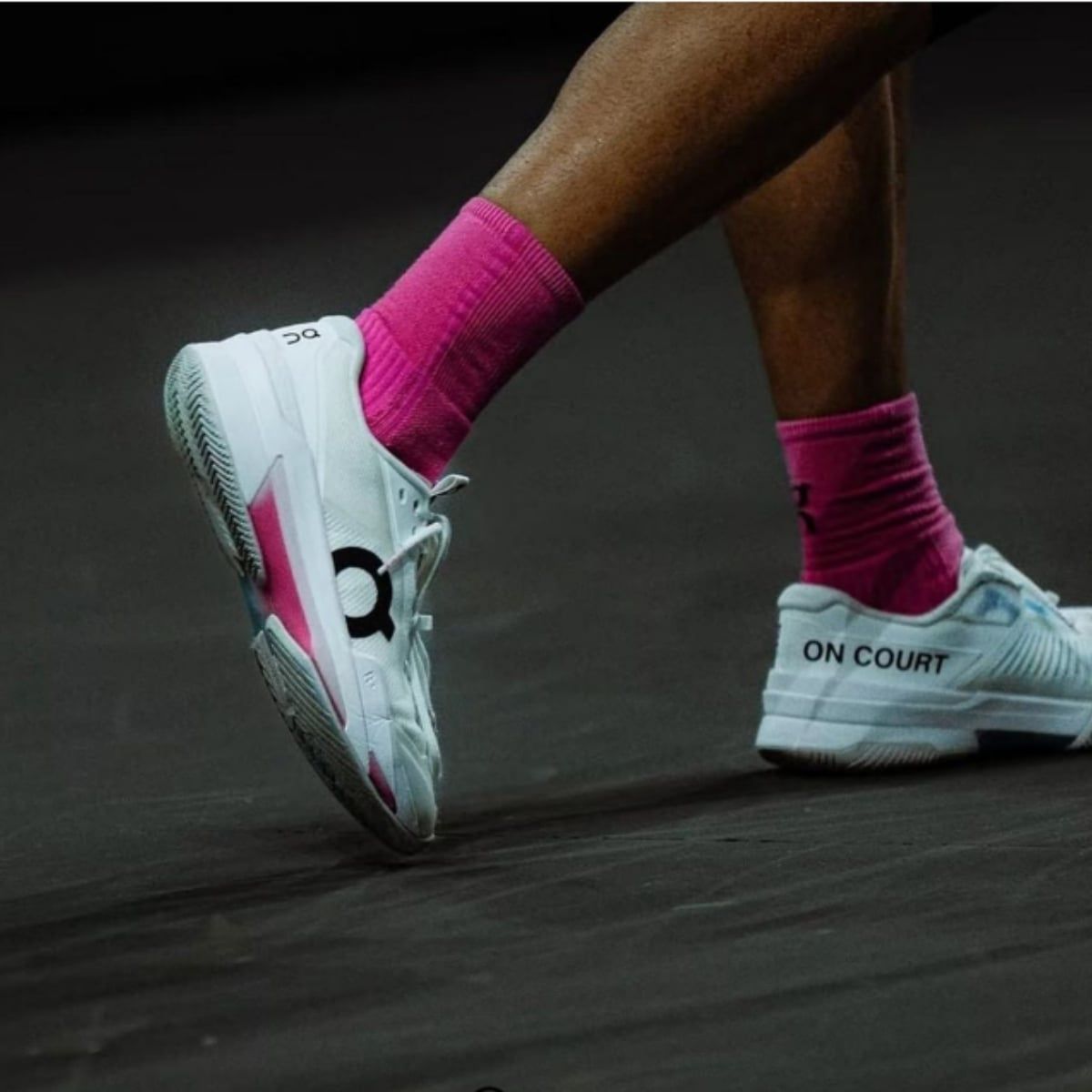  Giày On The Roger Pro Fire ‘White Pink’ 3MF30102626 