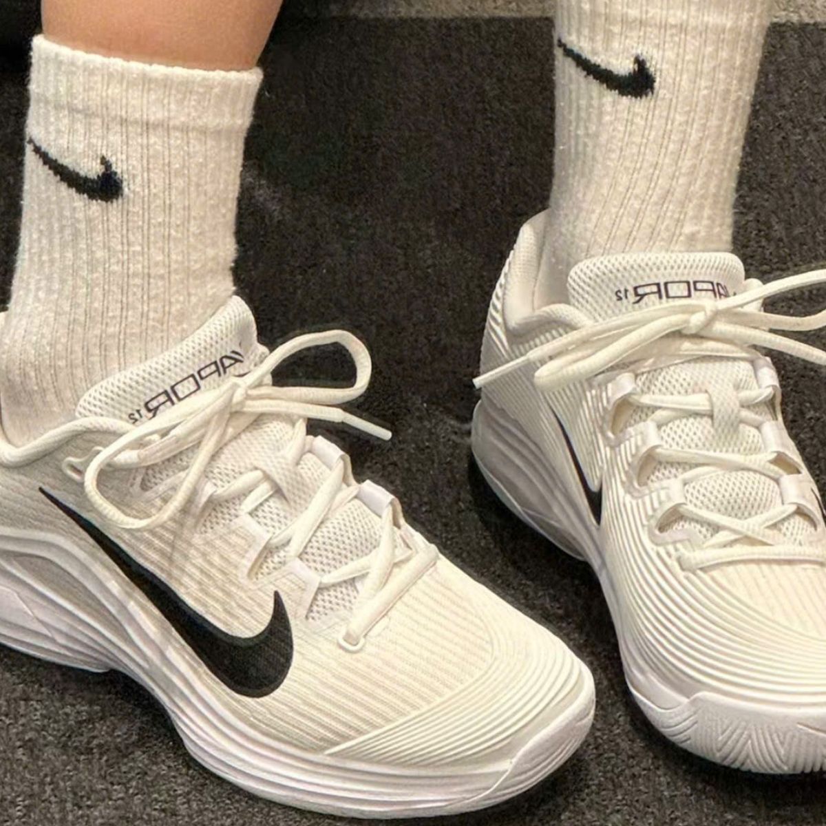  Giày Tennis/Pickleball Nike Zoom Vapor 12 White Black FV5552-101 