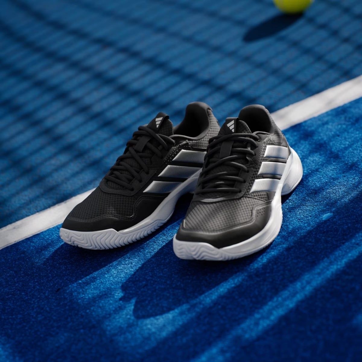  Giày Tennis/Pickleball adidas Gamecourt 3 'Core Black' KI3601 