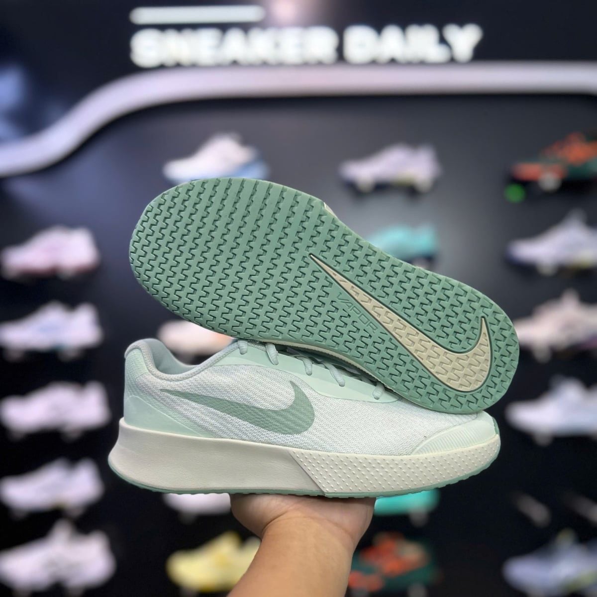  Giày Tennis/Pickleball Nike Vapor Lite 3 ‘Barely Green’ FZ2156-301 