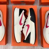  Giày Nike Court Vapor Lite 3 HC ‘Pale Ivory Sail Team Red Rush Pink’ FZ2156-104 