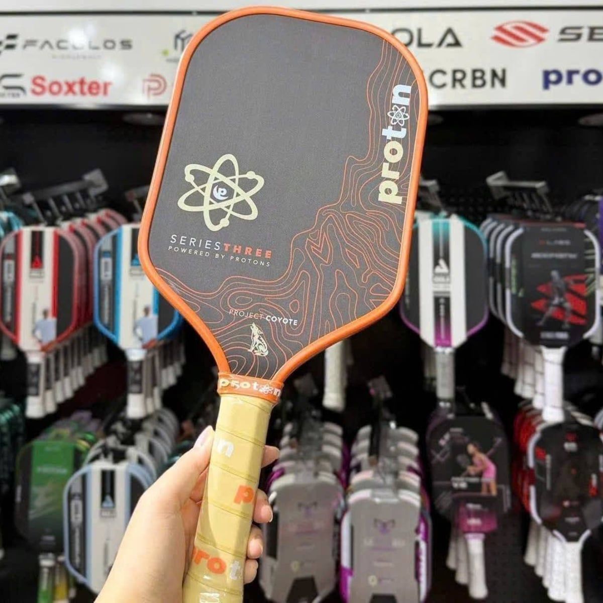 Vợt Pickleball Proton Series 3 Project Coyote Elongated 
