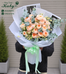 BÓ HOA HỒNG JULIET MIX CÚC TANA