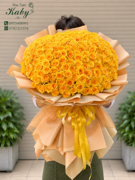 Bó Hoa 200 Bông Hồng Vàng Golden Eclipse Forever