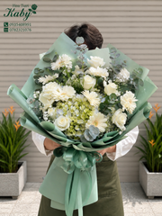 BÓ HOA HỒNG TRẮNG MIX ĐỒNG TIỀN