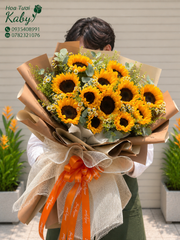 BÓ HOA HƯỚNG DƯƠNG ĐỢI MONG