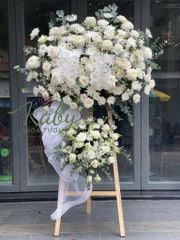 Vòng Hoa Tiễn Đưa “Thanh Thoát”