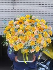 Giỏ Hoa Tươi – Nụ Cười Rạng Rỡ