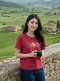  Áo cotton cổ tròn tay cộc dáng suông 