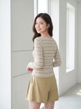  Áo cotton dài tay cổ thuyền xếp ly eo 